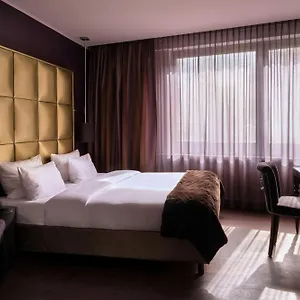Roomers Frankfurt Central, Autograph Collection Hotel Francoforte sul Meno